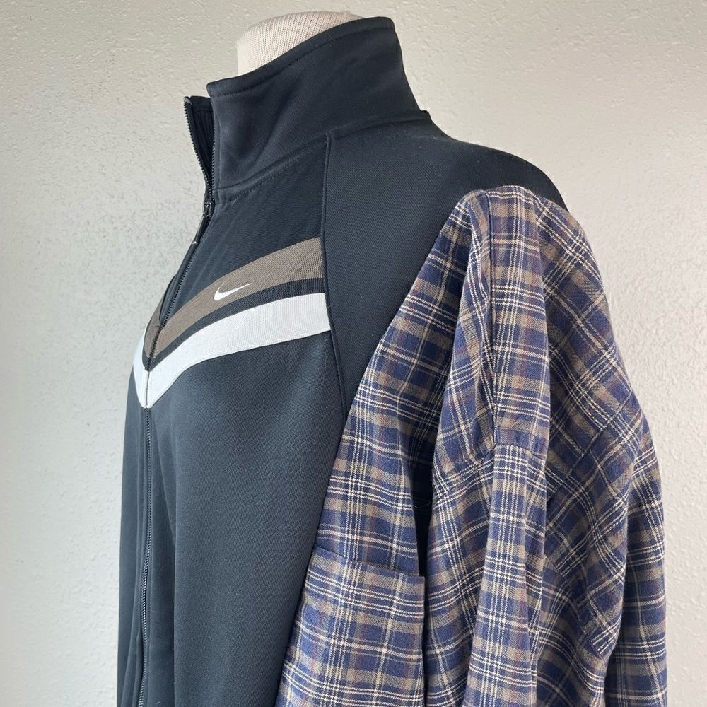 Nike Full Zip Customized Jacket Size M EUC - Picture 4 of 7
